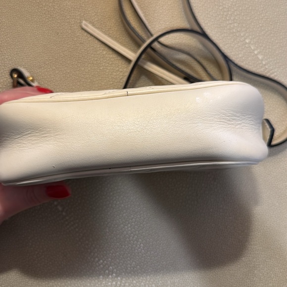 Gucci Mini GG Marmont Chain Shoulder Bag White - Picture 5 of 13